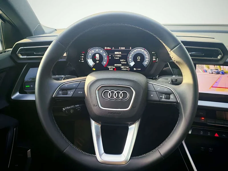 Audi A3 — фото 13