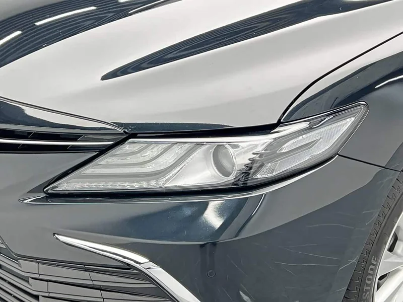 Toyota Camry — фото 10