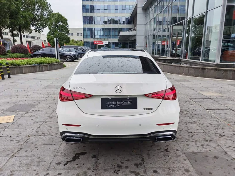 Mercedes-Benz C-Class — фото 18