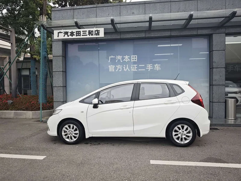 Honda Fit — фото 2