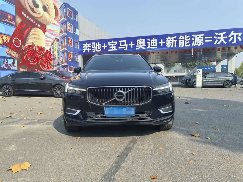Volvo XC60 — фото 2