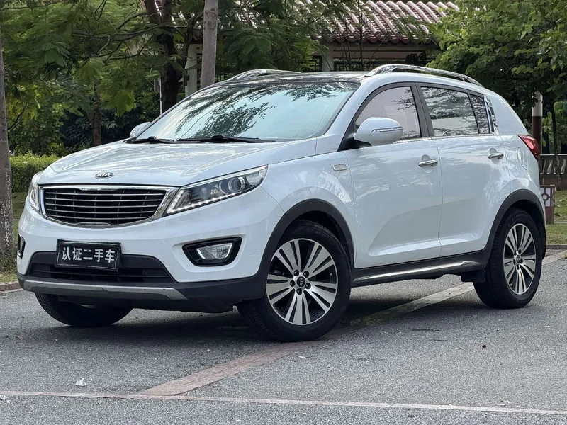 Kia Sportage — фото 1