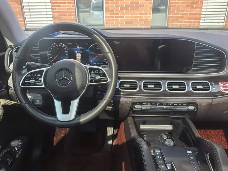 Mercedes-Benz GLS — фото 17