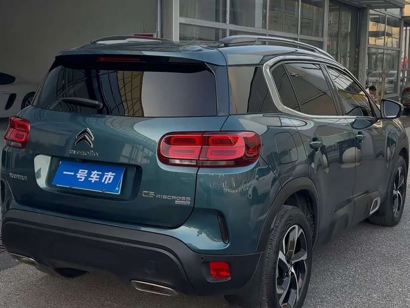 Peugeot C5 Aircross — фото 8