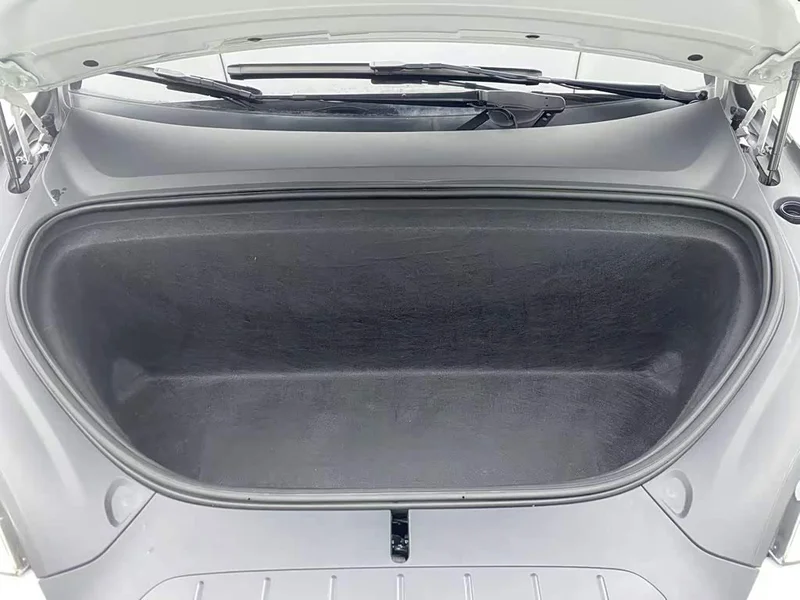 Tesla Model X — фото 9