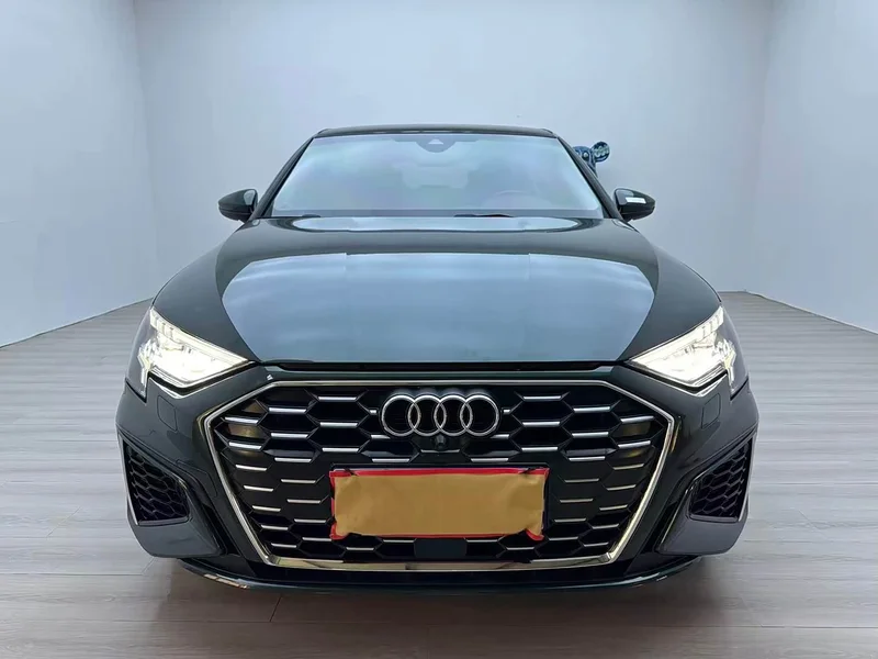 Audi A3 — фото 2