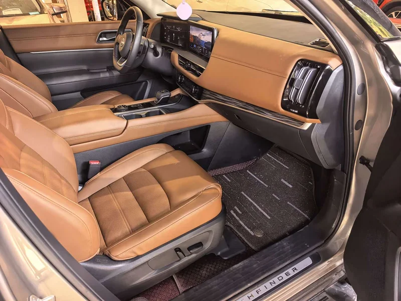 Nissan Pathfinder — фото 6