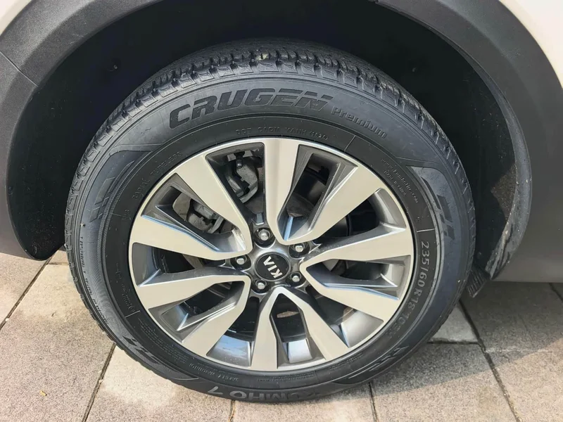 Kia KX7 — фото 22
