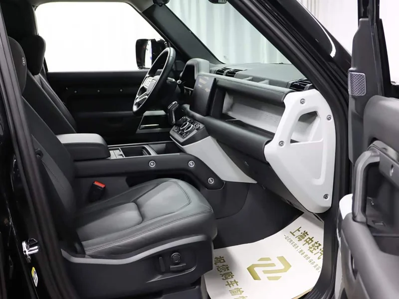 Land Rover Defender — фото 19