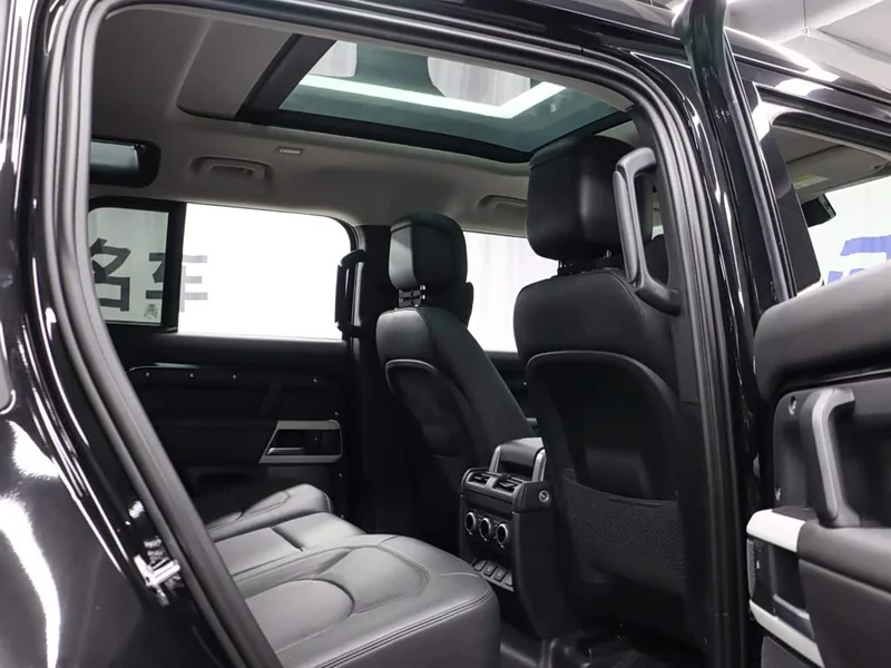 Land Rover Defender — фото 23