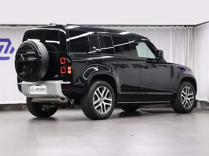 Land Rover Defender — фото 3