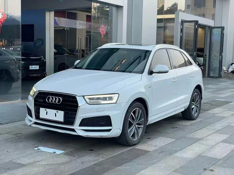 Audi Q3 — фото 15