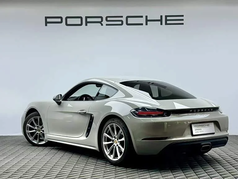 Porsche 718 — фото 4