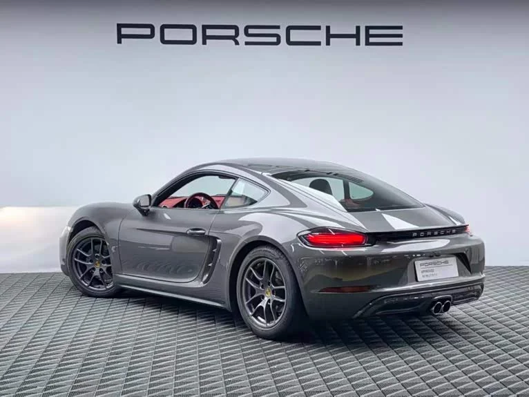 Porsche 718 — фото 5