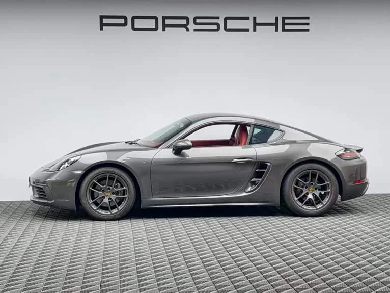 Porsche 718 — фото 6