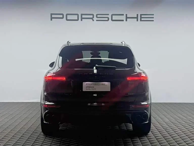 Porsche Cayenne — фото 5