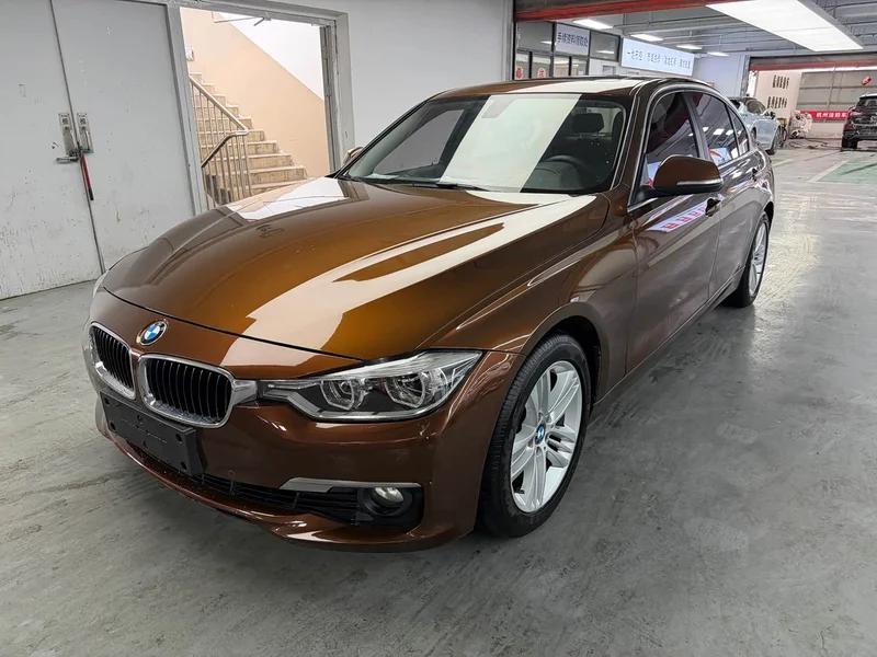 BMW 3-Series — фото 1