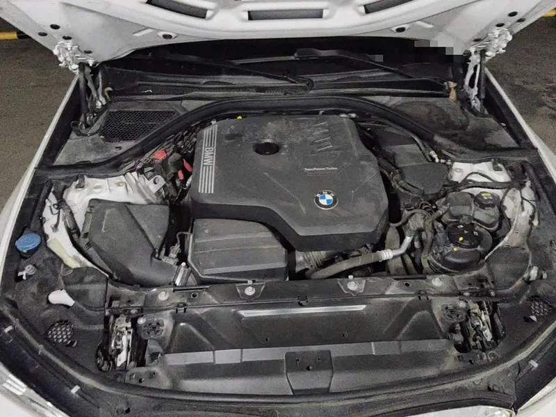 BMW 3-Series — фото 16