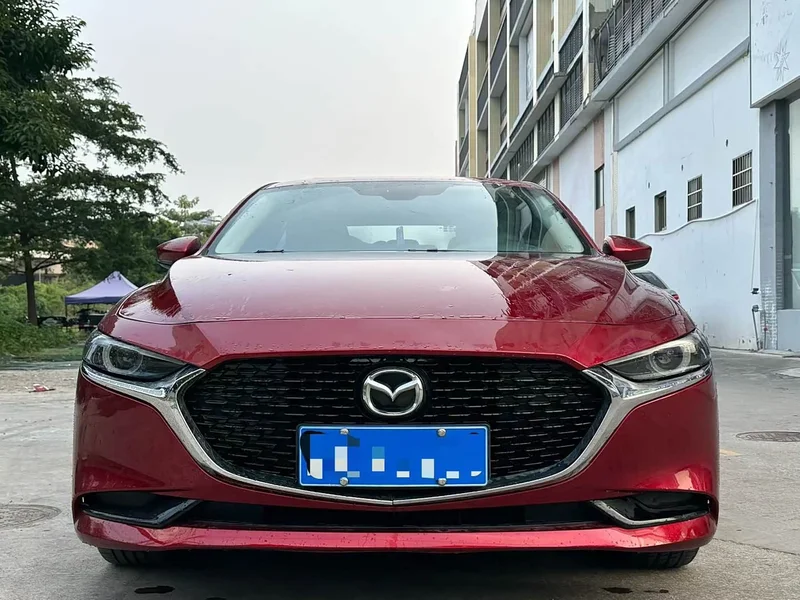 Mazda 3 Axela — фото 2