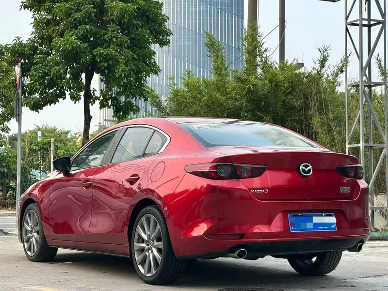 Mazda 3 Axela — фото 7