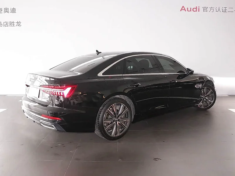 Audi A6L — фото 4