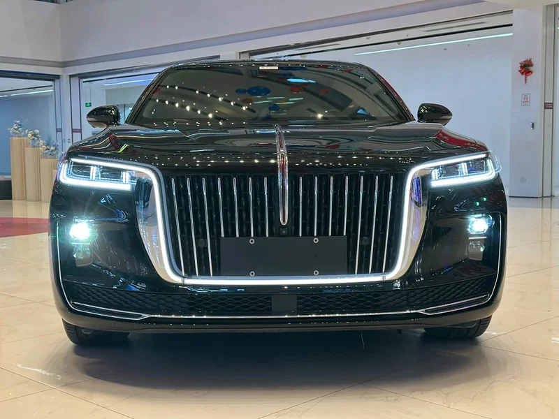 Hongqi H9 — фото 2