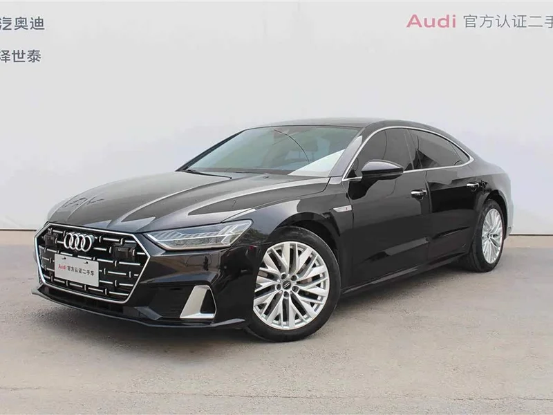 Audi A7L — фото 1