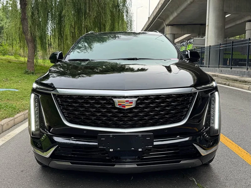 Cadillac XT5 — фото 2