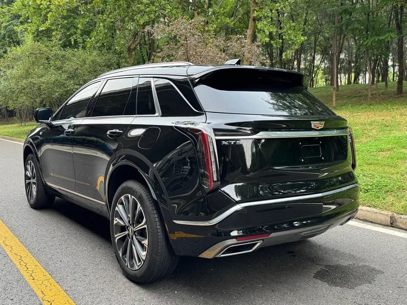 Cadillac XT5 — фото 5