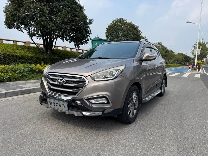 Hyundai ix35 — фото 1