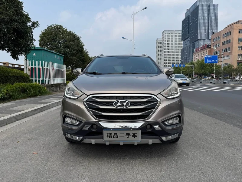 Hyundai ix35 — фото 2