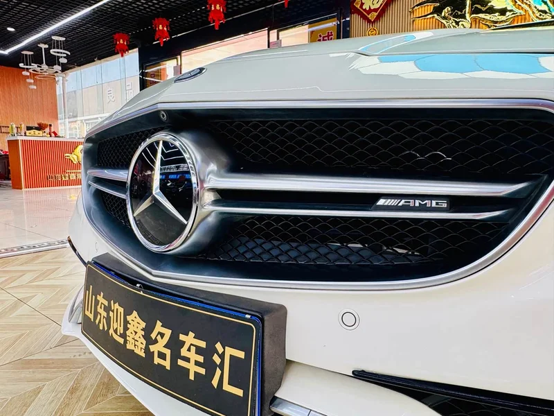 Mercedes-Benz CLS AMG — фото 7