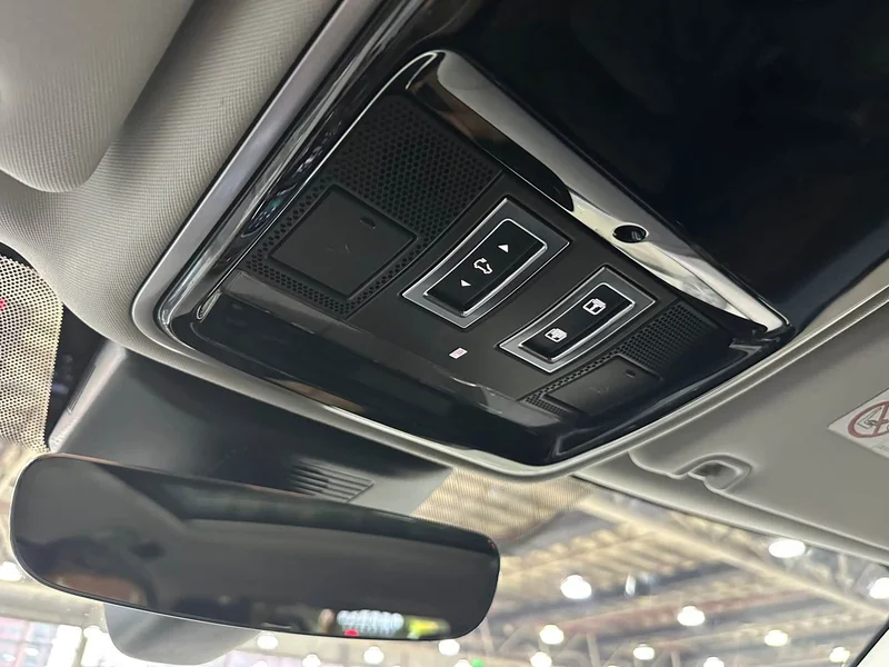 Land Rover Range Rover — фото 10