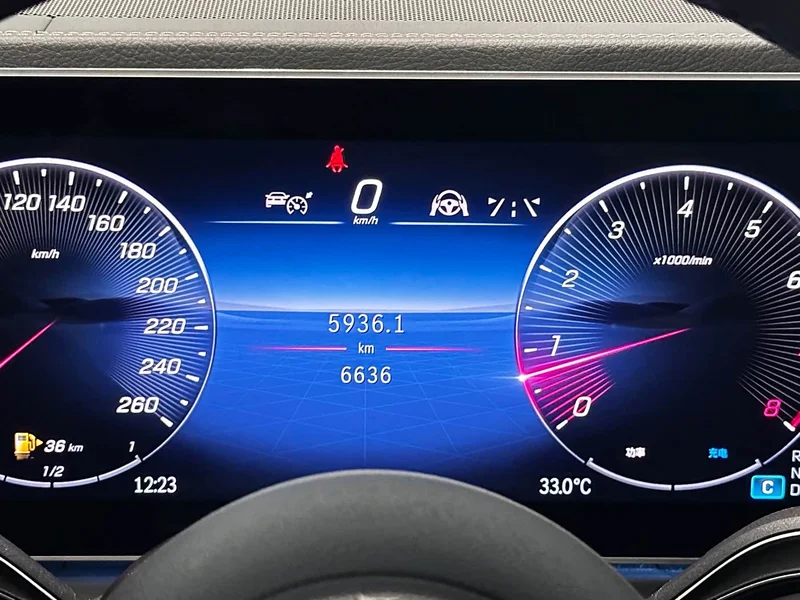 Mercedes-Benz GLS — фото 13
