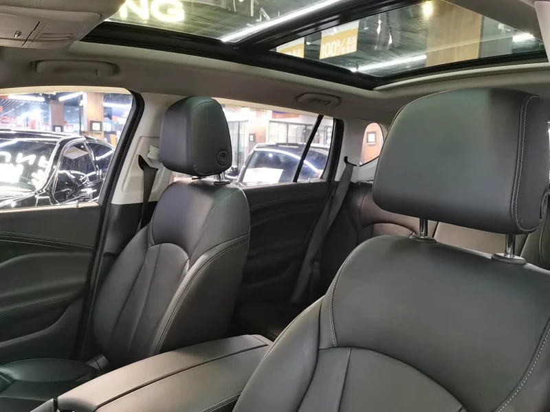 Buick Envision Plus — фото 12
