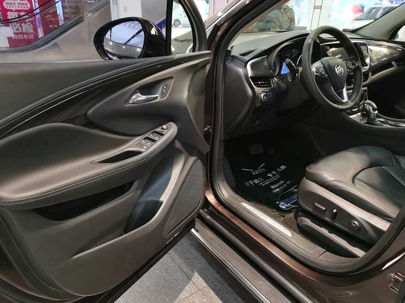 Buick Envision Plus — фото 5