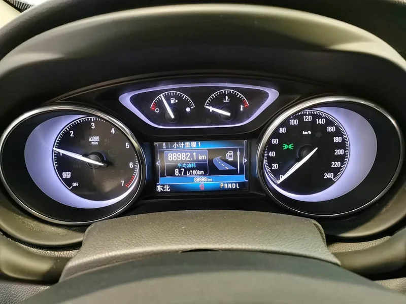 Buick Envision Plus — фото 7