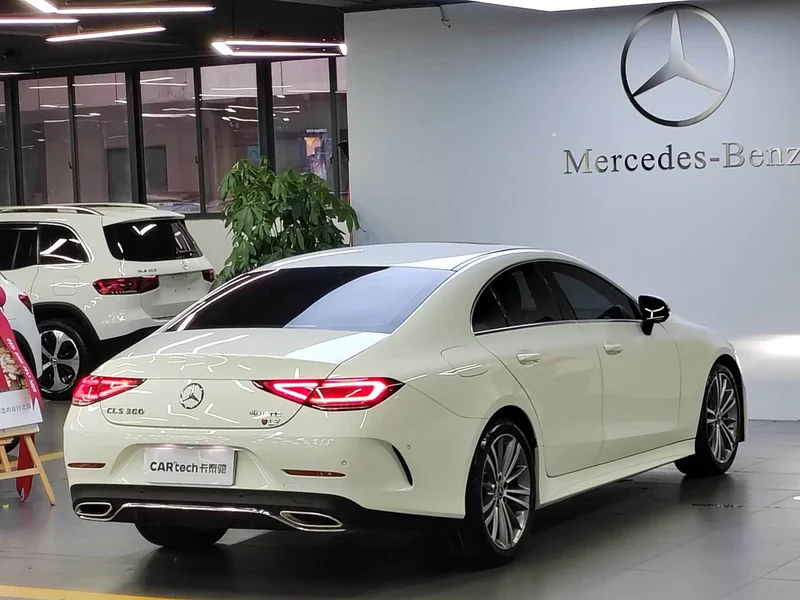 Mercedes-Benz CLS-Class — фото 11