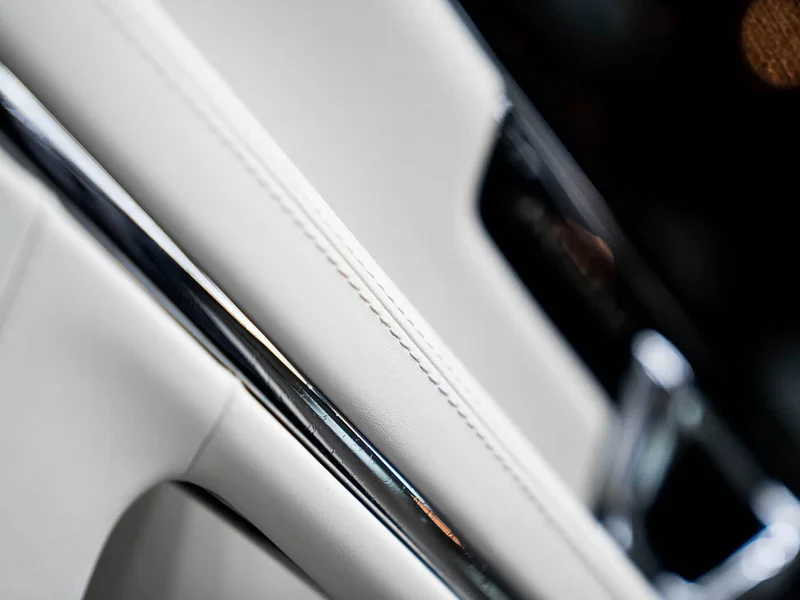 Jaguar XJ — фото 10