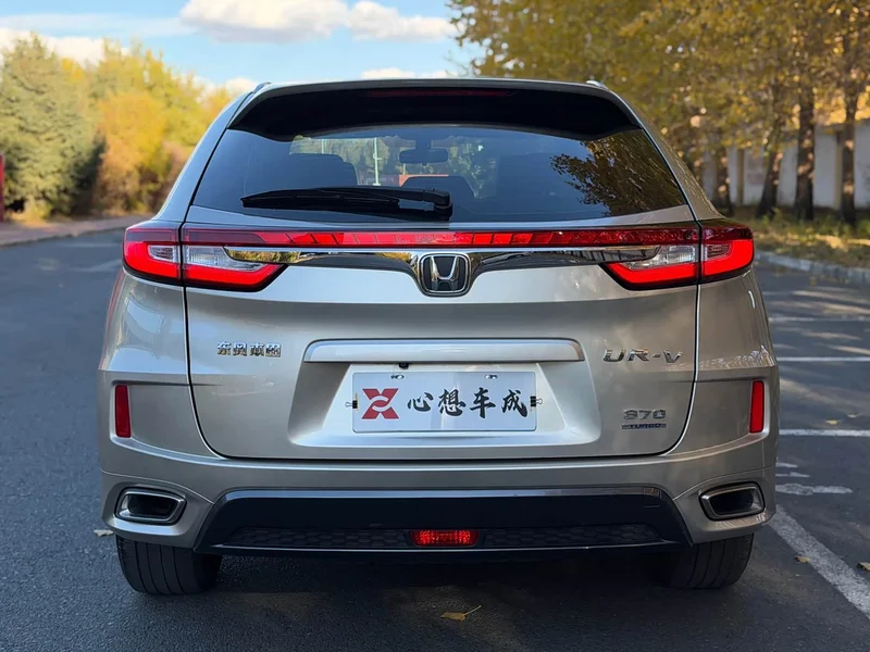 Honda UR-V — фото 5