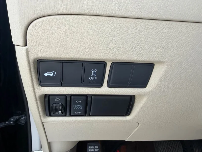 Nissan Patrol — фото 15