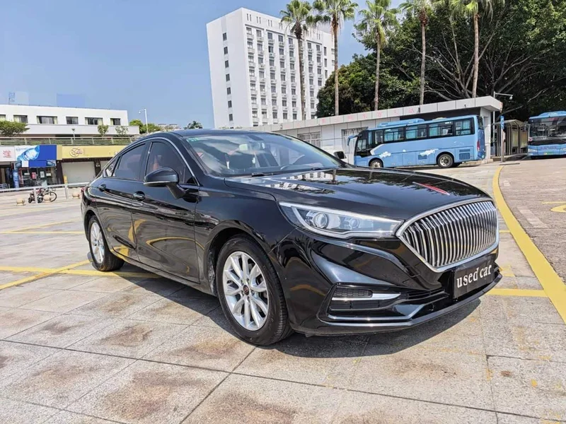 Hongqi H5 — фото 2