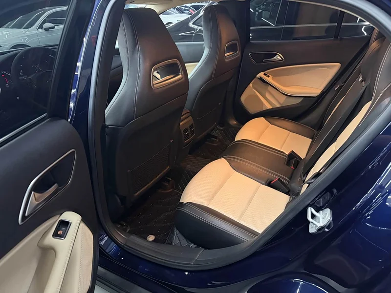 Mercedes-Benz GLA — фото 6