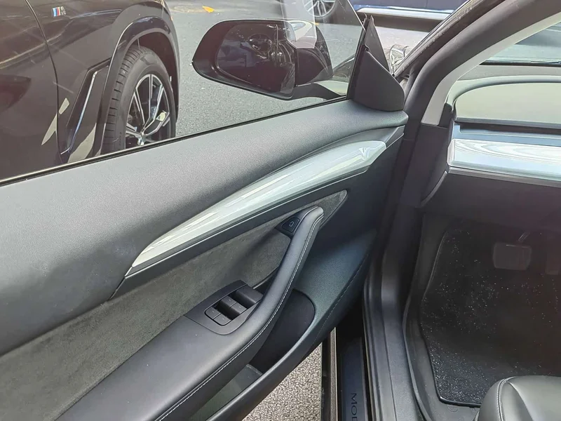 Tesla Model 3 — фото 13