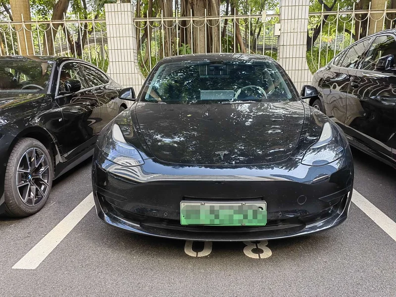 Tesla Model 3 — фото 2