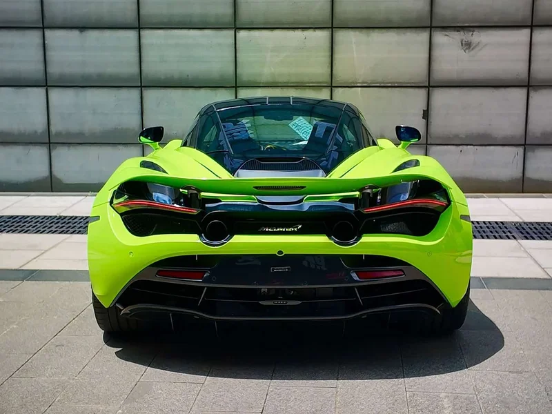 McLaren 720S — фото 13