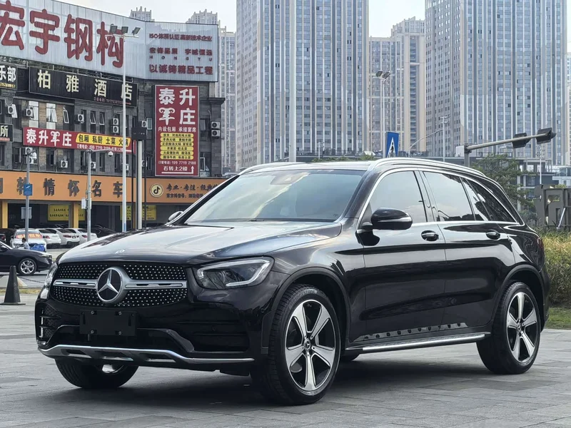 Mercedes-Benz GLC — фото 1