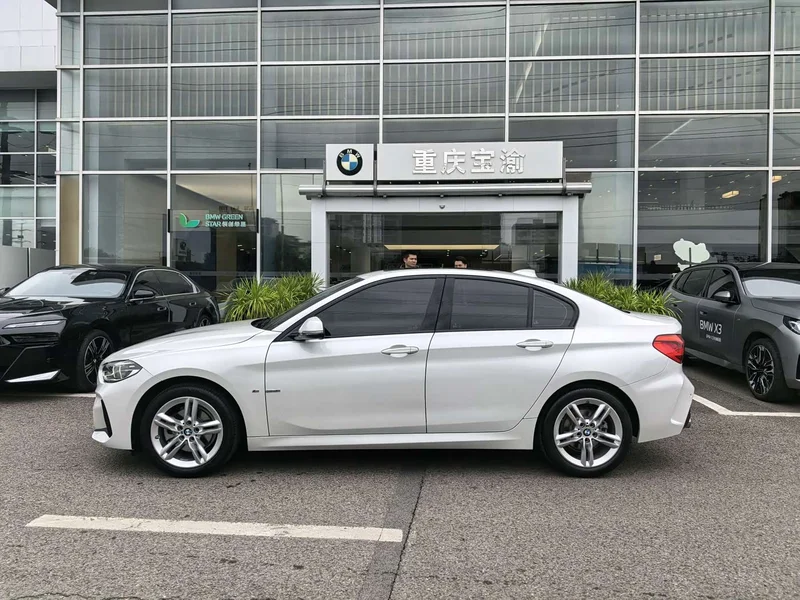 BMW 1-Series — фото 16