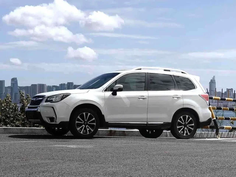 Subaru Forester — фото 6