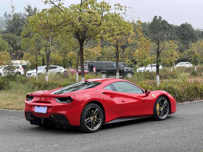 Ferrari 488 — фото 3